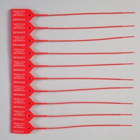 Candado de seguridad color rojo con área de escritura con 100 piezas