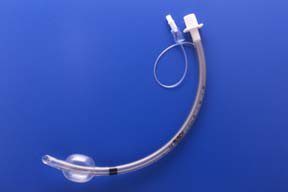 Tubo endotraqueal reforzado con alma de acero curvado con globo 26fr 6.5mm