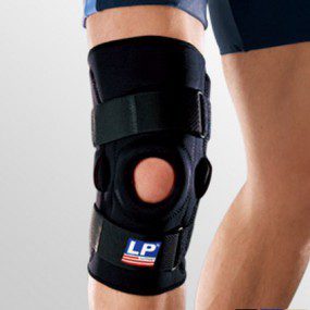 Rodillera mecánica con varillas