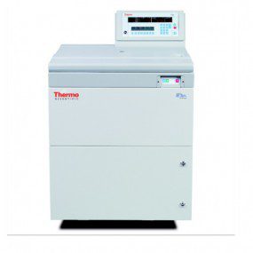 Centrífuga de baja velocidad Sorvall™ RC3BP Plus