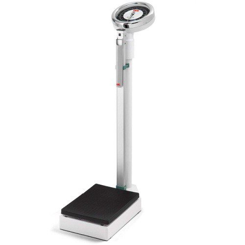 Báscula mecánica de columna tipo reloj