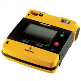 Desfibrilador Lifepak1000 con pantalla de despliegue, de trazo ECG con batería NO recargable
