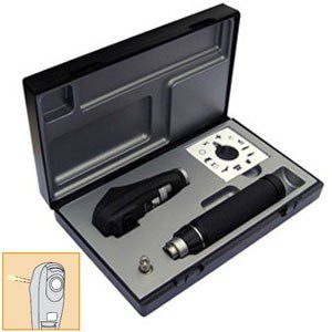 Retinoscopio de raya mango tipo C pilas desechables, luz Halogena 2.5