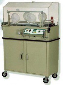 Incubadora infantil básica