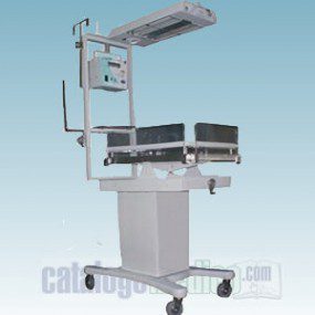 Cuna térmica de calor radiante servo digital PLUS con fototerapia integrada