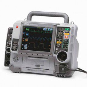 Desfibrilador monitor LIFEPAK 15 con marcapasos sin palas estandar, sin bateria, sin cables