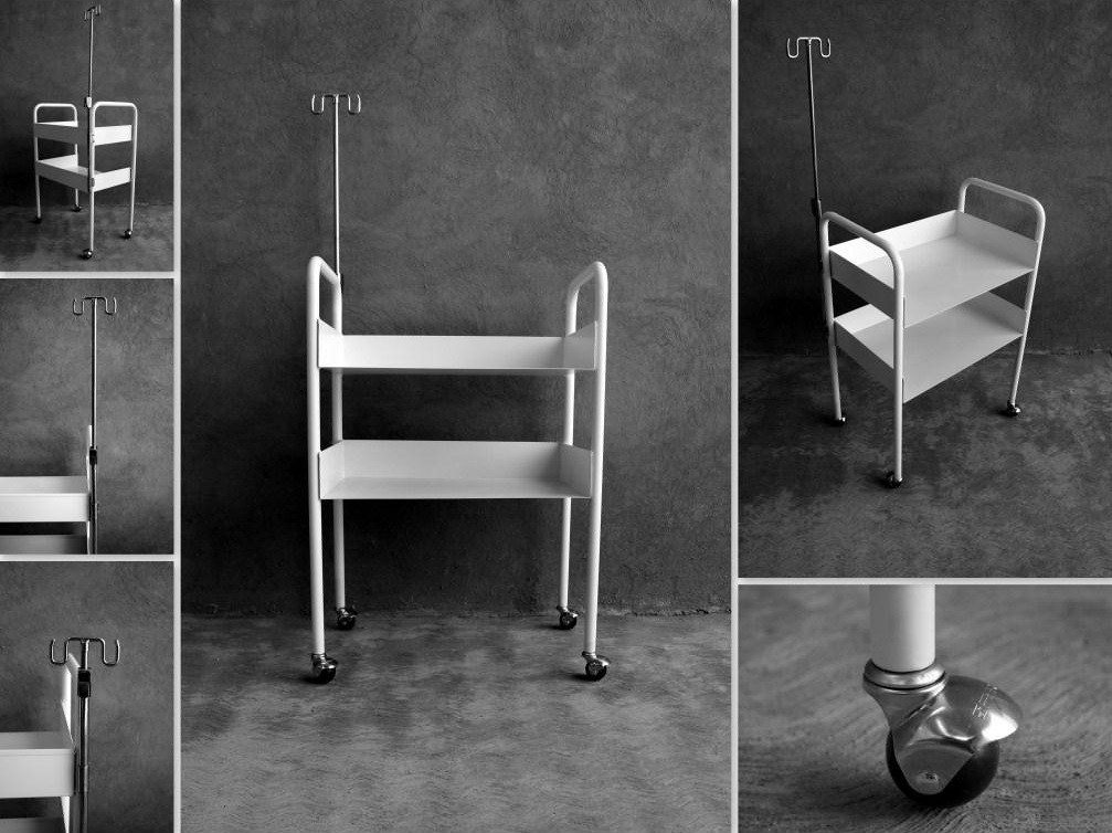 Mesa para dialisis, fabricada en acero inoxidable, acabado pulido